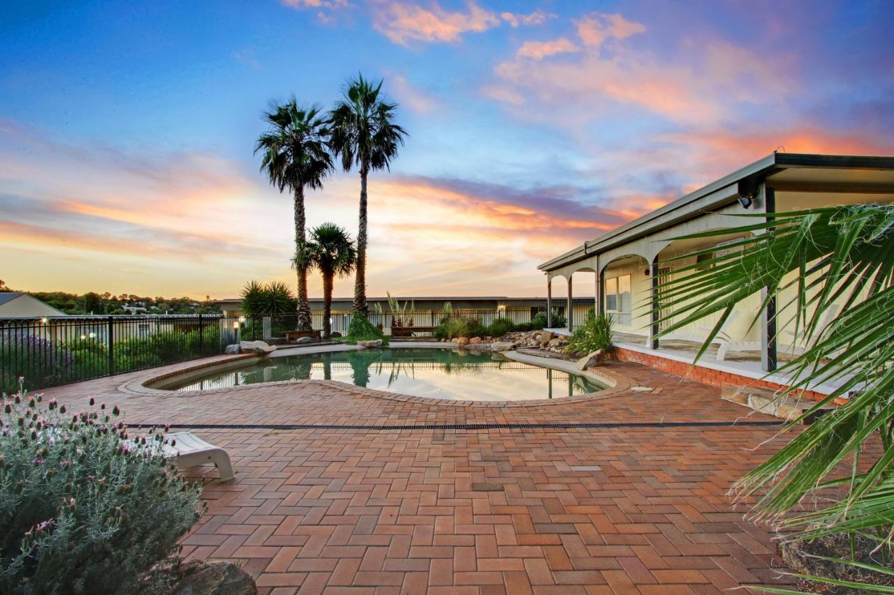 Thunderbird Motel Yass Exterior photo